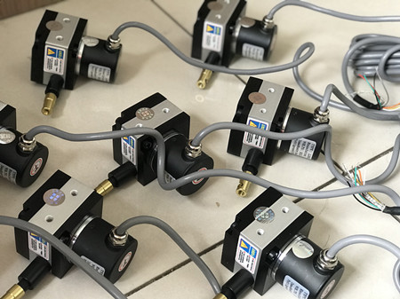 ���Kʽλ�ƾ��a�����x��ηN��̖�ϑ�ԓע���Ď��c��  